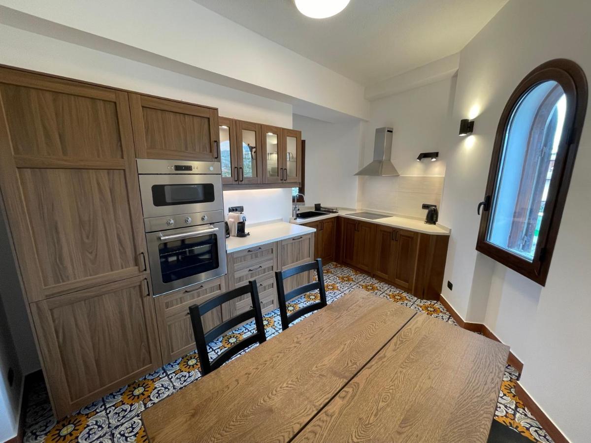 John Sea Suites Giardini Naxos Exterior photo